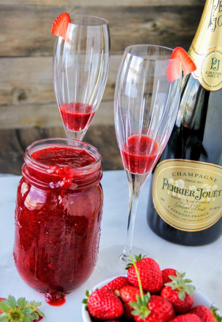 strawberry mimosas with strawberry sauce by lindsay johnson of lady in the wild west for gen padalecki of now & gen wife of jared padalecki